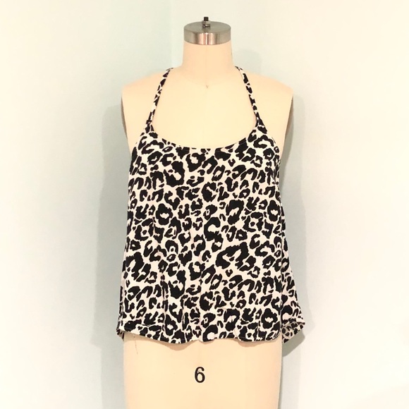 H&M Tops - Racer back snow leopard print tank